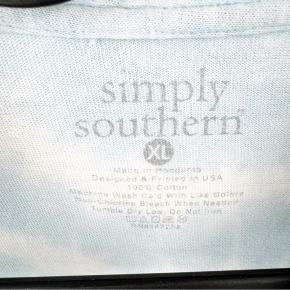 ✅ Simply Southern Tie-Dye T-Shirt RAD-TO-THE-BONE BLUE/WHITE SIZE XL - Picture 5 of 6